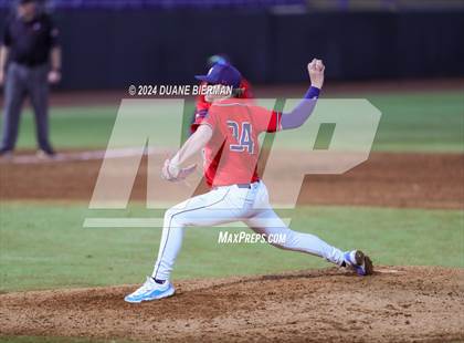 Thumbnail 1 in Lewisburg vs. North Broward Prep photogallery.