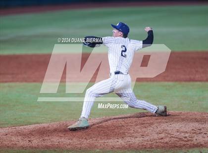Thumbnail 1 in Lewisburg vs. North Broward Prep photogallery.