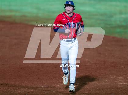 Thumbnail 2 in Lewisburg vs. North Broward Prep photogallery.