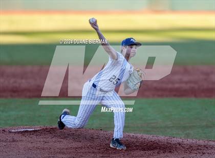 Thumbnail 3 in Lewisburg vs. North Broward Prep photogallery.