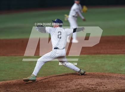 Thumbnail 2 in Lewisburg vs. North Broward Prep photogallery.