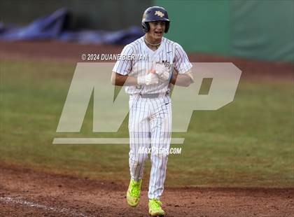 Thumbnail 3 in Lewisburg vs. North Broward Prep photogallery.
