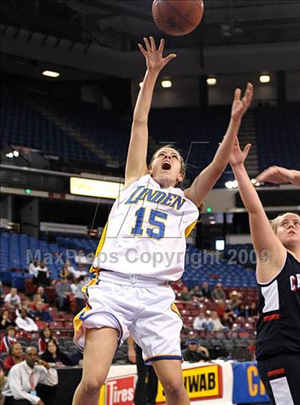 Thumbnail 2 in Modesto Christian vs. Linden (CIF SJS D4 Final) photogallery.