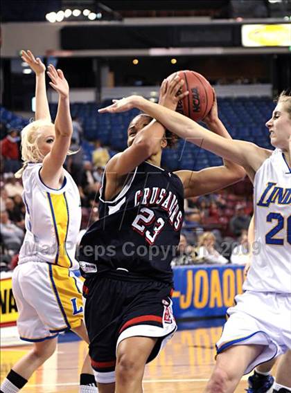 Thumbnail 1 in Modesto Christian vs. Linden (CIF SJS D4 Final) photogallery.