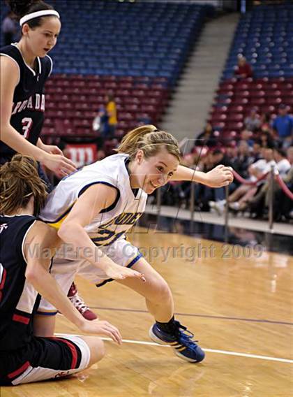 Thumbnail 2 in Modesto Christian vs. Linden (CIF SJS D4 Final) photogallery.
