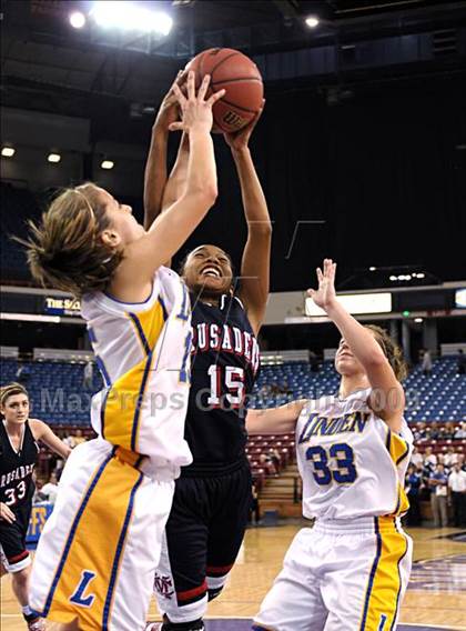 Thumbnail 2 in Modesto Christian vs. Linden (CIF SJS D4 Final) photogallery.