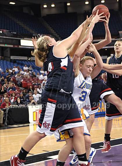 Thumbnail 1 in Modesto Christian vs. Linden (CIF SJS D4 Final) photogallery.