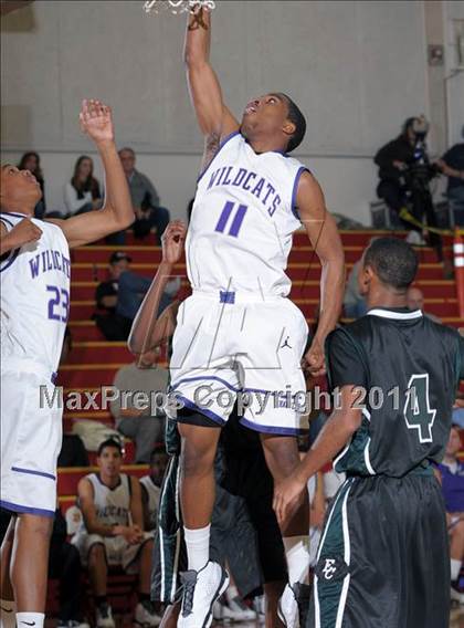 Thumbnail 1 in El Cerrito vs. Franklin (Father Kelly Tribute) photogallery.