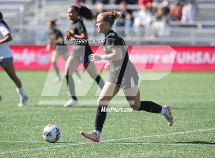Thumbnail 3 in Mountain Ridge vs. Lone Peak (UHSAA 6A Semi Final) photogallery.