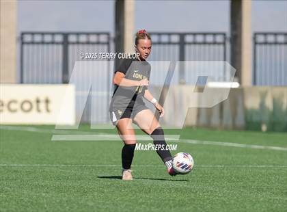 Thumbnail 2 in Mountain Ridge vs. Lone Peak (UHSAA 6A Semi Final) photogallery.