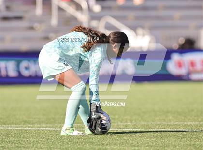 Thumbnail 2 in Mountain Ridge vs. Lone Peak (UHSAA 6A Semi Final) photogallery.