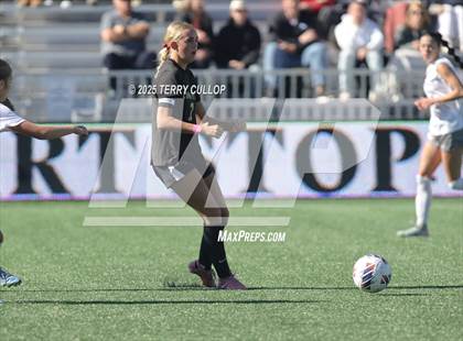Thumbnail 1 in Mountain Ridge vs. Lone Peak (UHSAA 6A Semi Final) photogallery.