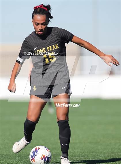Thumbnail 2 in Mountain Ridge vs. Lone Peak (UHSAA 6A Semi Final) photogallery.