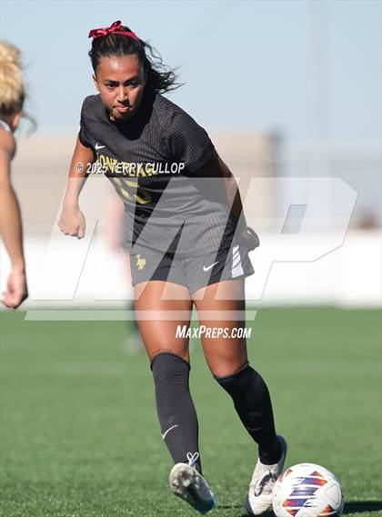 Thumbnail 3 in Mountain Ridge vs. Lone Peak (UHSAA 6A Semi Final) photogallery.