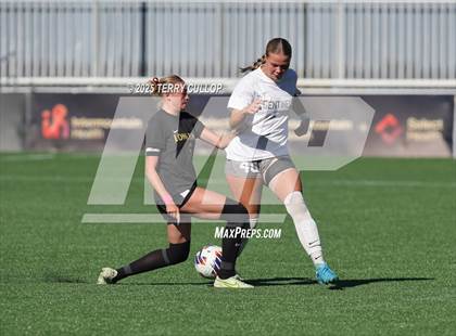Thumbnail 3 in Mountain Ridge vs. Lone Peak (UHSAA 6A Semi Final) photogallery.