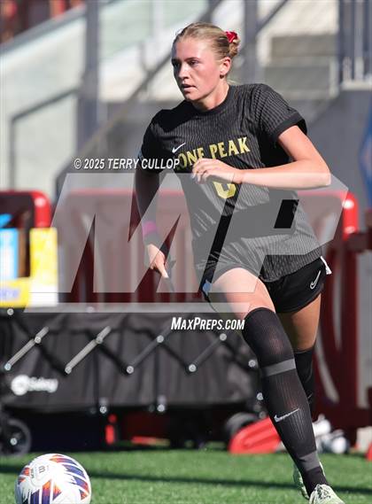 Thumbnail 3 in Mountain Ridge vs. Lone Peak (UHSAA 6A Semi Final) photogallery.