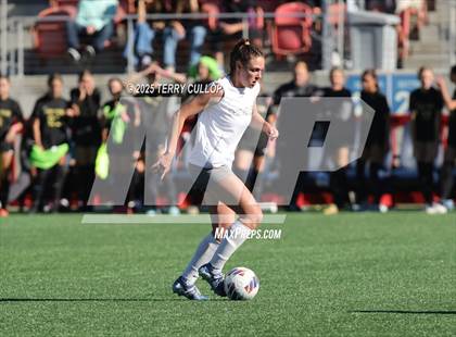 Thumbnail 1 in Mountain Ridge vs. Lone Peak (UHSAA 6A Semi Final) photogallery.