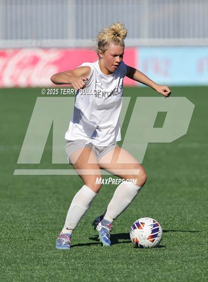 Thumbnail 1 in Mountain Ridge vs. Lone Peak (UHSAA 6A Semi Final) photogallery.