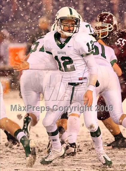 Thumbnail 1 in Wayne Hills vs. Ramapo (NJSIAA Public North 1 Group 3 Final) photogallery.