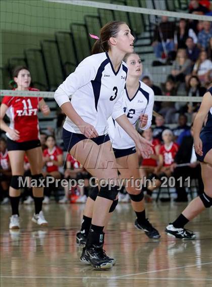 Thumbnail 1 in Taft vs. Palisades (CIF LACS D2 Final) photogallery.