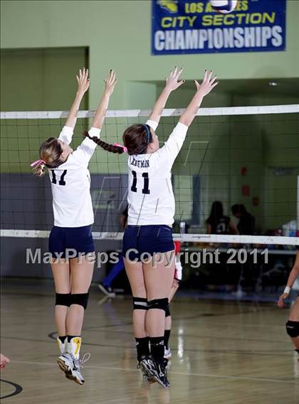 Thumbnail 3 in Taft vs. Palisades (CIF LACS D2 Final) photogallery.