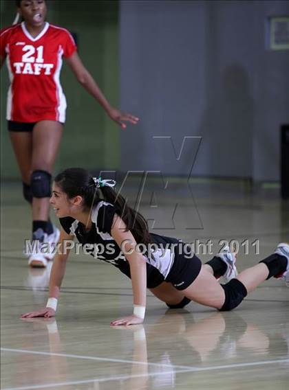Thumbnail 2 in Taft vs. Palisades (CIF LACS D2 Final) photogallery.