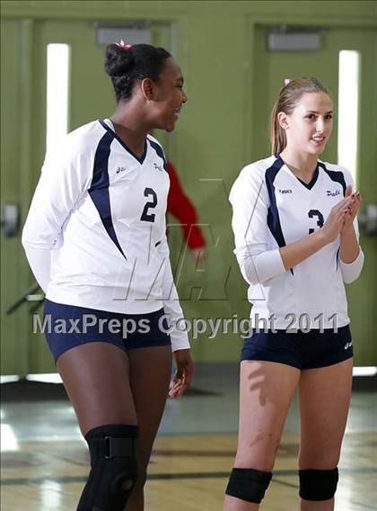 Thumbnail 1 in Taft vs. Palisades (CIF LACS D2 Final) photogallery.