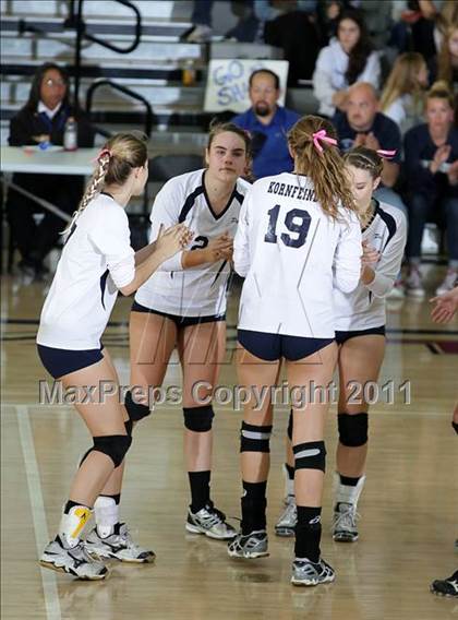 Thumbnail 1 in Taft vs. Palisades (CIF LACS D2 Final) photogallery.