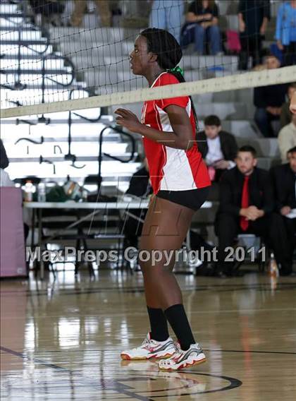 Thumbnail 1 in Taft vs. Palisades (CIF LACS D2 Final) photogallery.