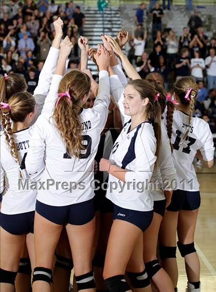 Thumbnail 1 in Taft vs. Palisades (CIF LACS D2 Final) photogallery.