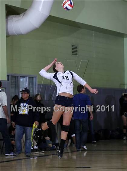 Thumbnail 2 in Taft vs. Palisades (CIF LACS D2 Final) photogallery.