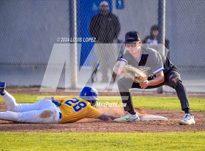 Thumbnail 1 in San Dimas @ Charter Oak photogallery.