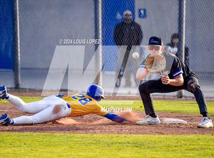 Thumbnail 3 in San Dimas @ Charter Oak photogallery.