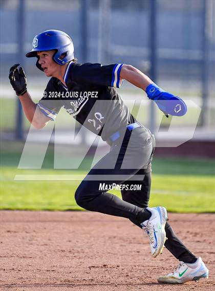 Thumbnail 2 in San Dimas @ Charter Oak photogallery.