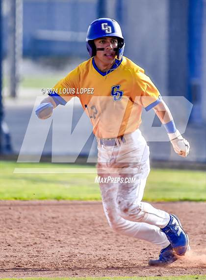 Thumbnail 2 in San Dimas @ Charter Oak photogallery.