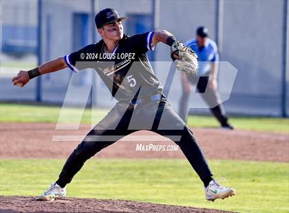 Thumbnail 1 in San Dimas @ Charter Oak photogallery.
