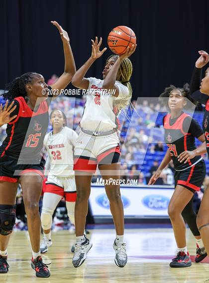 Thumbnail 1 in Wagner vs. Liberty (UIL 5A Basketball State Semifinal) photogallery.