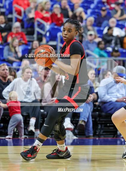 Thumbnail 3 in Wagner vs. Liberty (UIL 5A Basketball State Semifinal) photogallery.