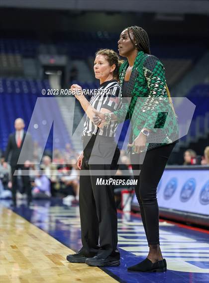 Thumbnail 2 in Wagner vs. Liberty (UIL 5A Basketball State Semifinal) photogallery.