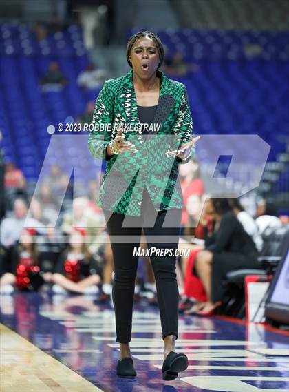 Thumbnail 2 in Wagner vs. Liberty (UIL 5A Basketball State Semifinal) photogallery.