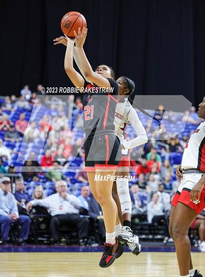 Thumbnail 2 in Wagner vs. Liberty (UIL 5A Basketball State Semifinal) photogallery.