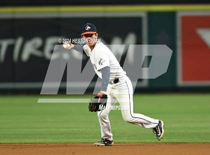 Thumbnail 2 in Santa Ana Valley vs. Rolling Hills Prep (Halo Classic) photogallery.