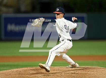Thumbnail 1 in Santa Ana Valley vs. Rolling Hills Prep (Halo Classic) photogallery.