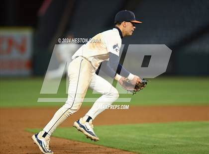 Thumbnail 3 in Santa Ana Valley vs. Rolling Hills Prep (Halo Classic) photogallery.
