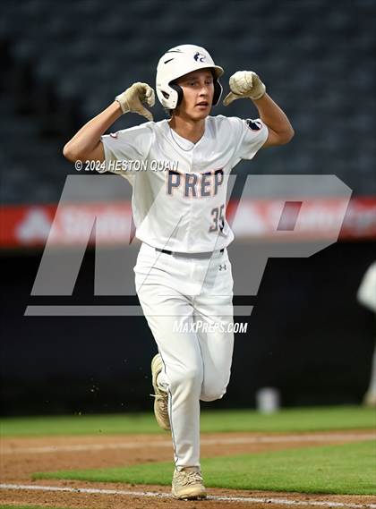 Thumbnail 3 in Santa Ana Valley vs. Rolling Hills Prep (Halo Classic) photogallery.