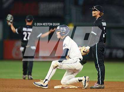Thumbnail 2 in Santa Ana Valley vs. Rolling Hills Prep (Halo Classic) photogallery.