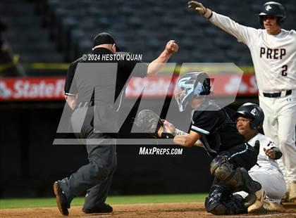 Thumbnail 3 in Santa Ana Valley vs. Rolling Hills Prep (Halo Classic) photogallery.