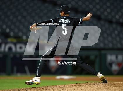 Thumbnail 1 in Santa Ana Valley vs. Rolling Hills Prep (Halo Classic) photogallery.
