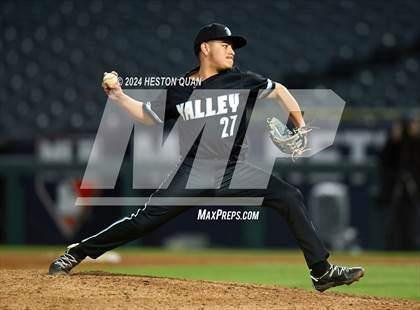 Thumbnail 3 in Santa Ana Valley vs. Rolling Hills Prep (Halo Classic) photogallery.