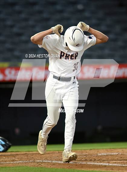 Thumbnail 3 in Santa Ana Valley vs. Rolling Hills Prep (Halo Classic) photogallery.
